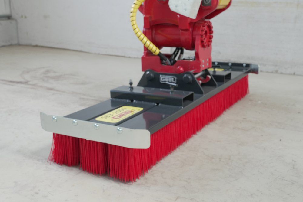 KSW Baumaschinen - Baggerbesen